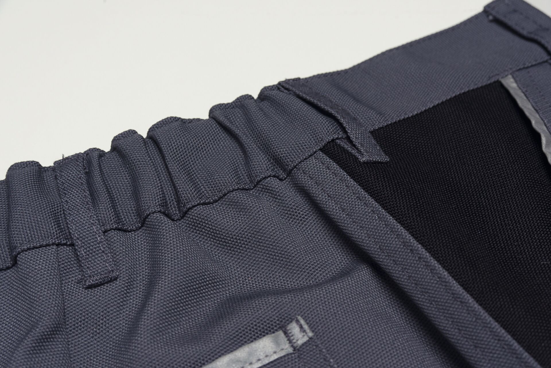 Canvas320_Bundhose_Detail2.jpg Canvas320_Bundhose_Detail2.jpg